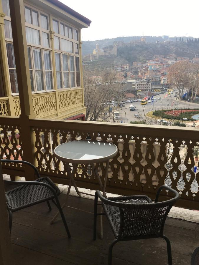 Apartment Tamarioni Tbilisi Esterno foto