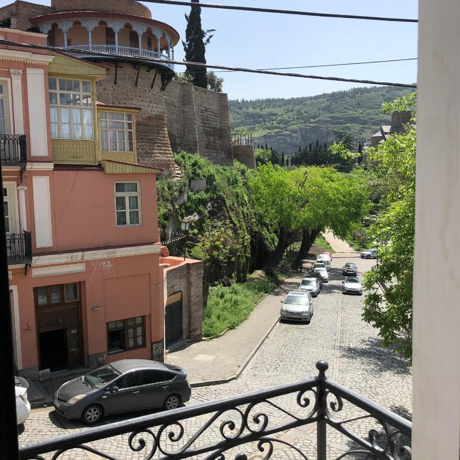 Apartment Tamarioni Tbilisi Esterno foto