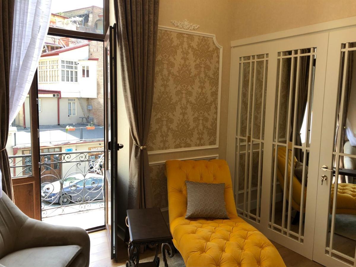 Apartment Tamarioni Tbilisi Esterno foto