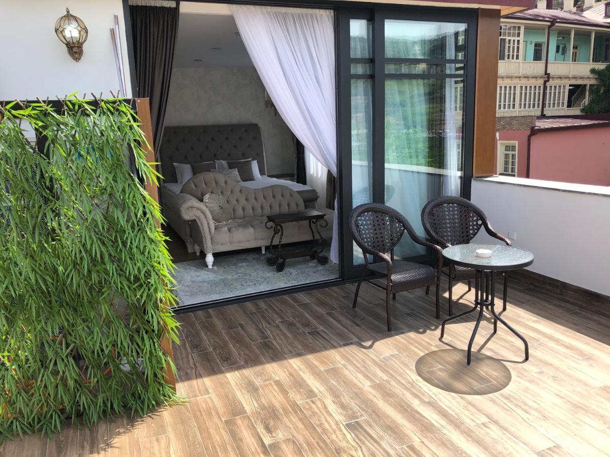 Apartment Tamarioni Tbilisi Esterno foto