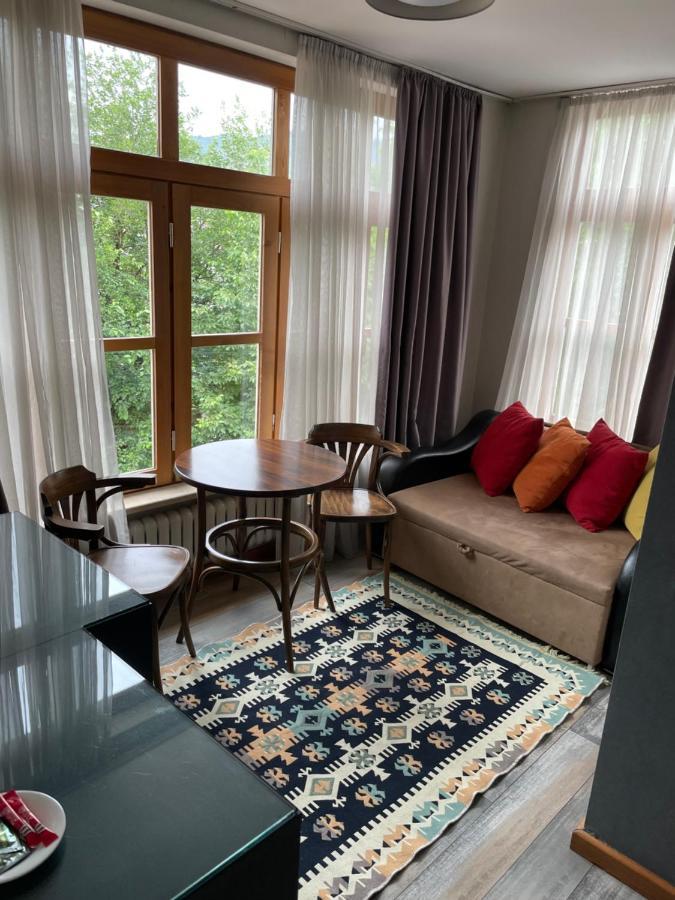 Apartment Tamarioni Tbilisi Esterno foto